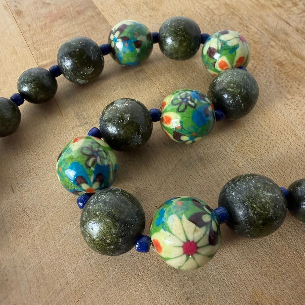 Chunky Colorful Floral Painted Ceramic Green Bead Statement Necklace Boho 28in
